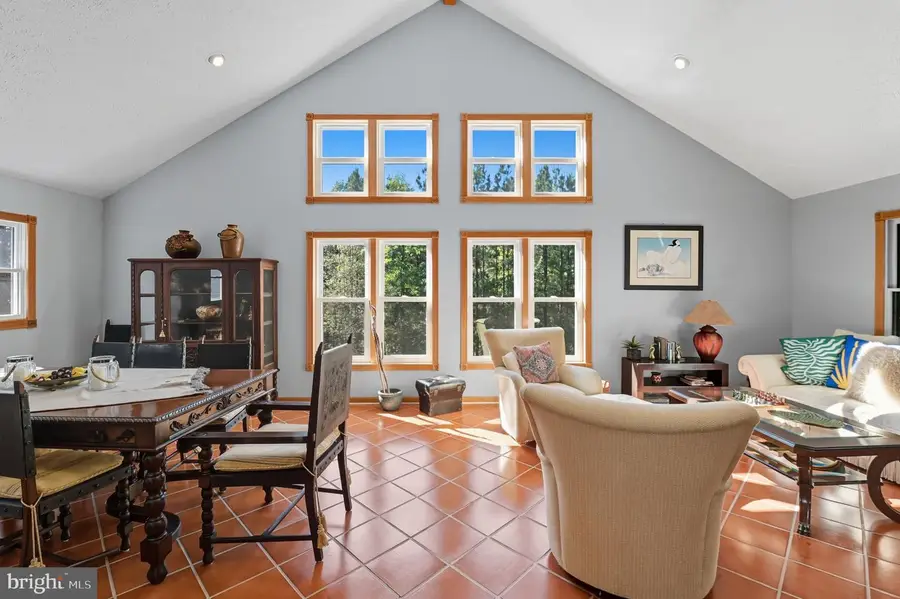 377 Rainbow Way, Front Royal, VA 22630 - #3