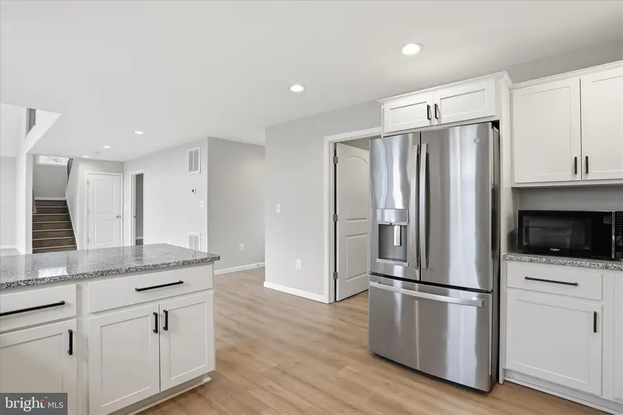 490 Black Twig Rd, Linden, VA 22642 - #3