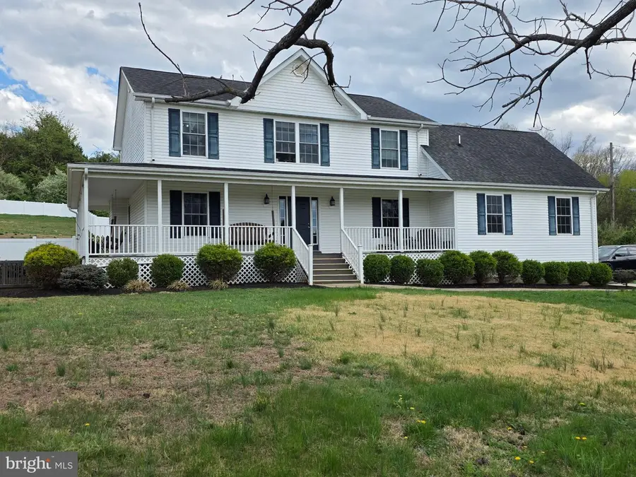 75 Oak Hill Dr, Front Royal, VA 22630 - #3