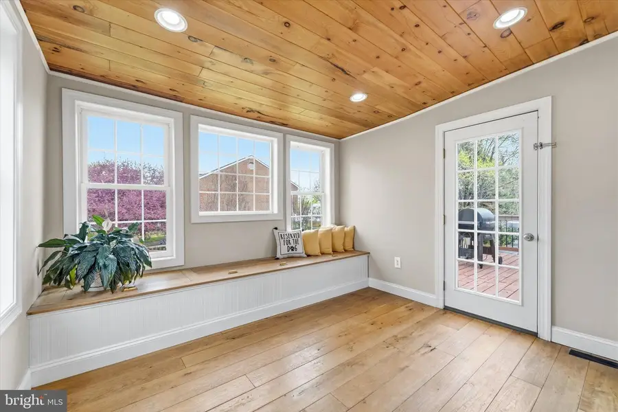 125 W 4th St, Front Royal, VA 22630 - #3