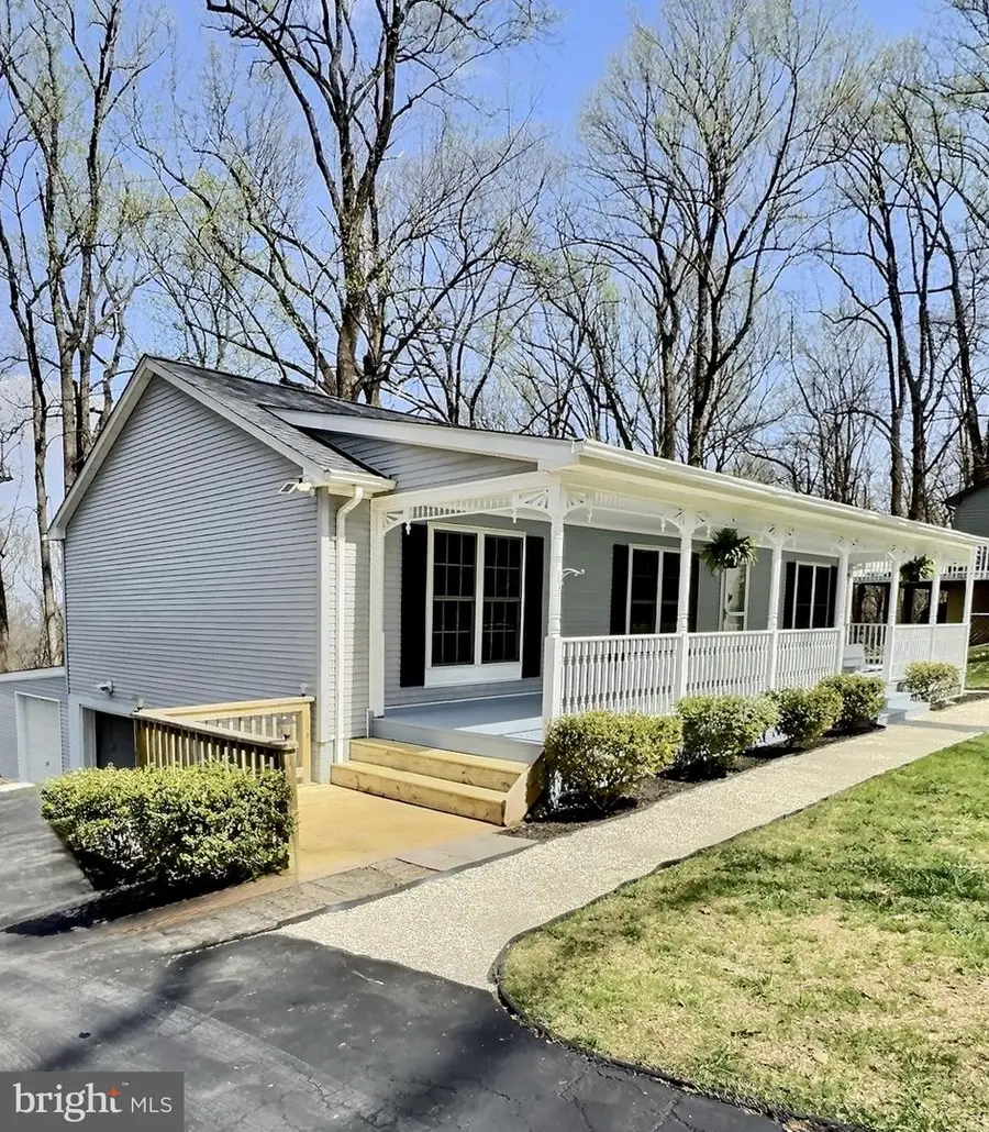 49 Pocahontas Rd, Front Royal, VA 22630 - #2