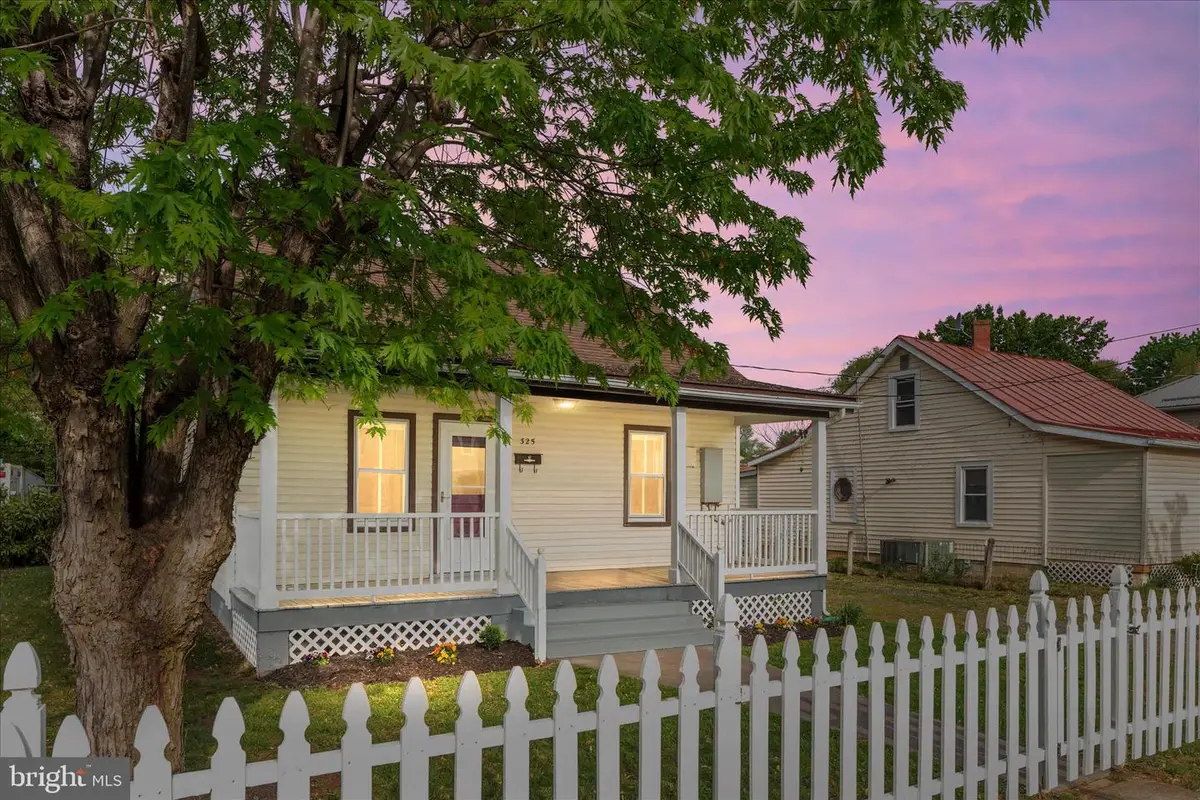 325 Ritenour St, Front Royal, VA 22630 - #1
