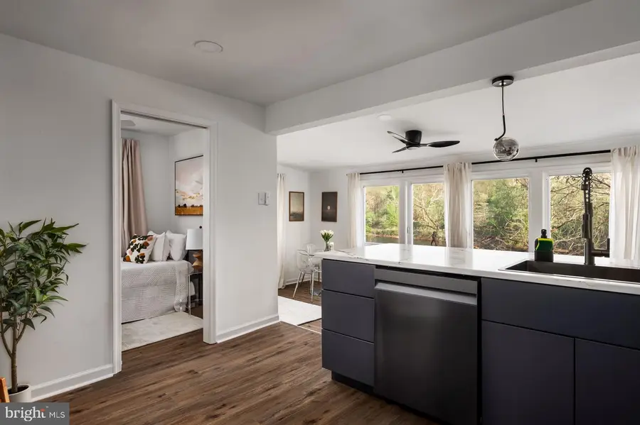 714 Bennys Beach Rd, Front Royal, VA 22630 - #3