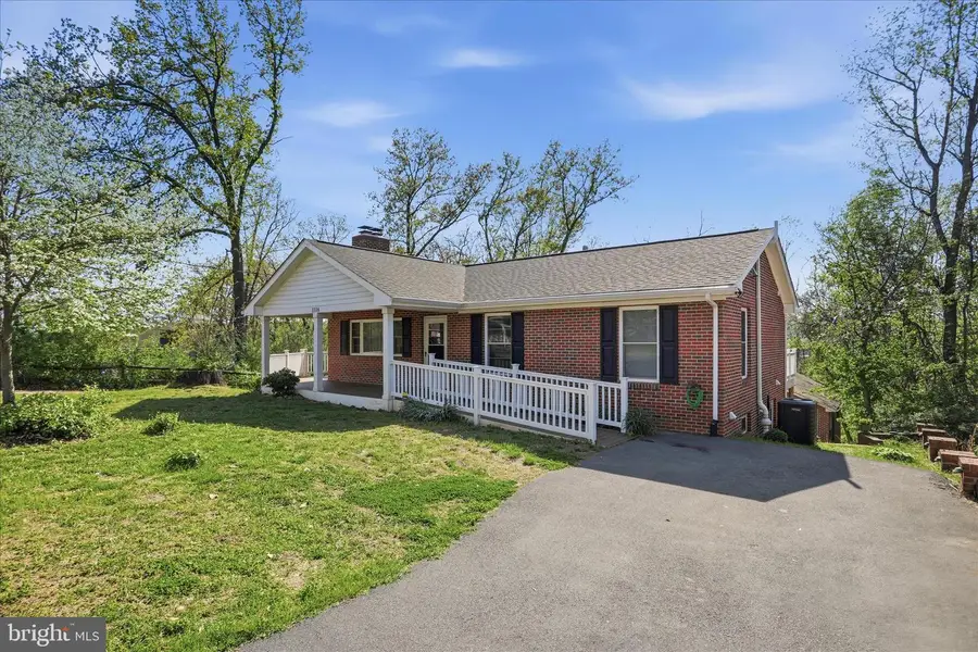 1116 Summit Ave, Front Royal, VA 22630 - #3