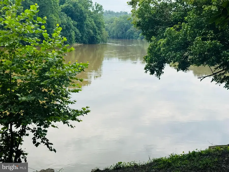 836 Bennys Beach Rd, Front Royal, VA 22630 - #3