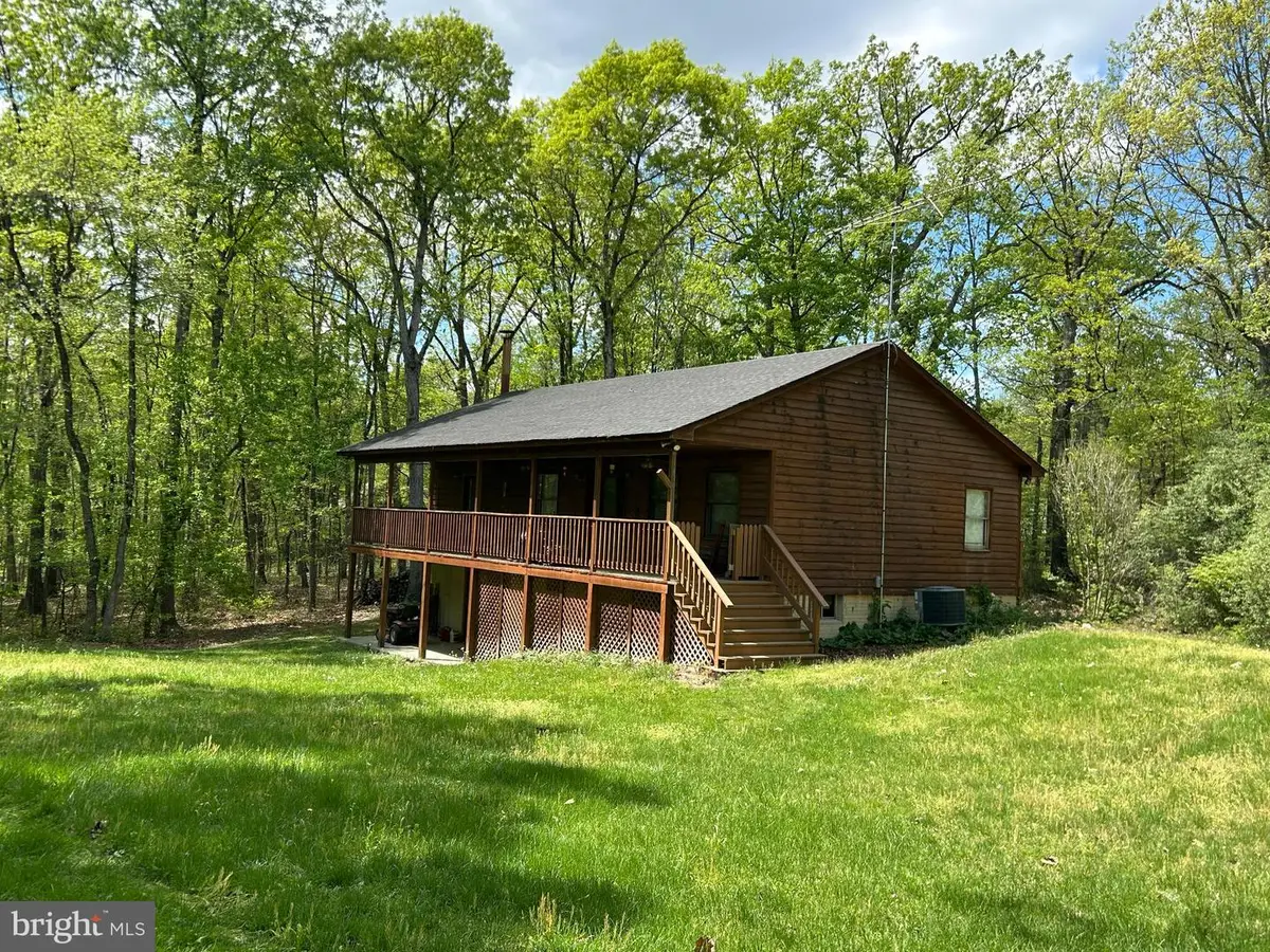 830 Western Ln, Front Royal, VA 22630 - #1