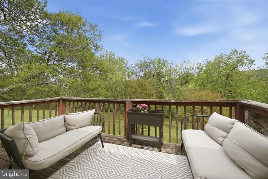 91 Granny Smith Rd, Linden, VA 22642 - #2