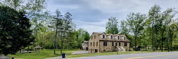 3593 & 3579 Strasburg Rd, STRASBURG, VA 22657