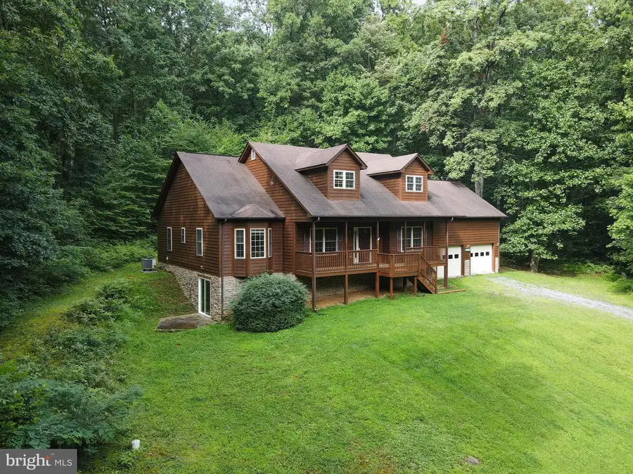 2622 Ccc Rd, Linden, VA 22642 - #3