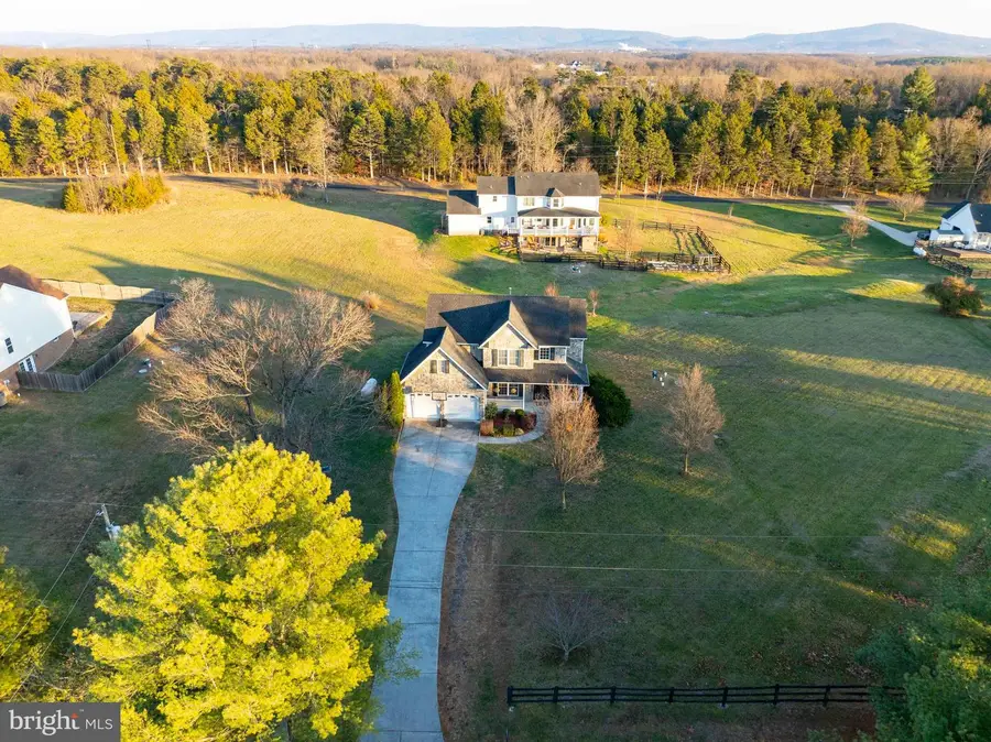 76 Katie Ln, Middletown, VA 22645 - #2