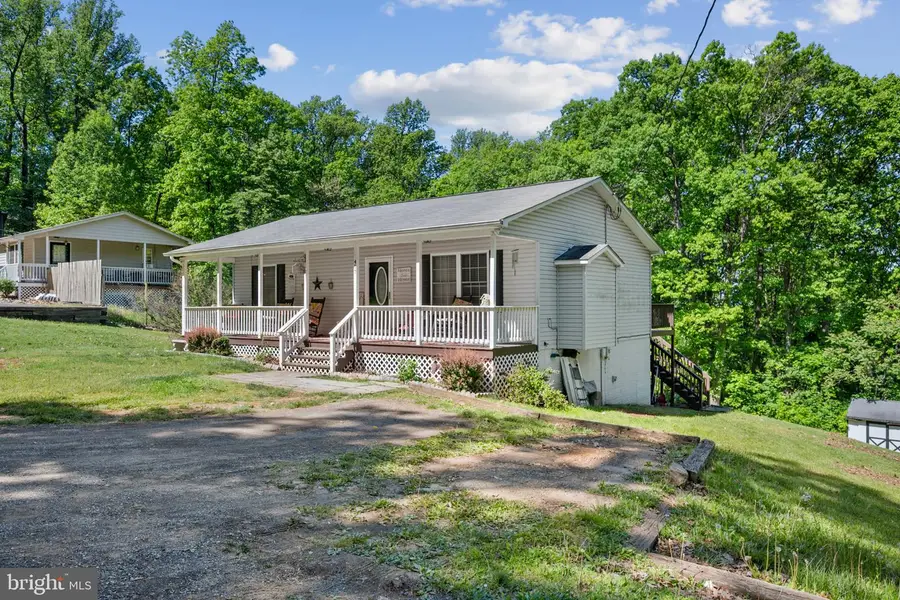 407 Freeze Rd, Linden, VA 22642 - #2