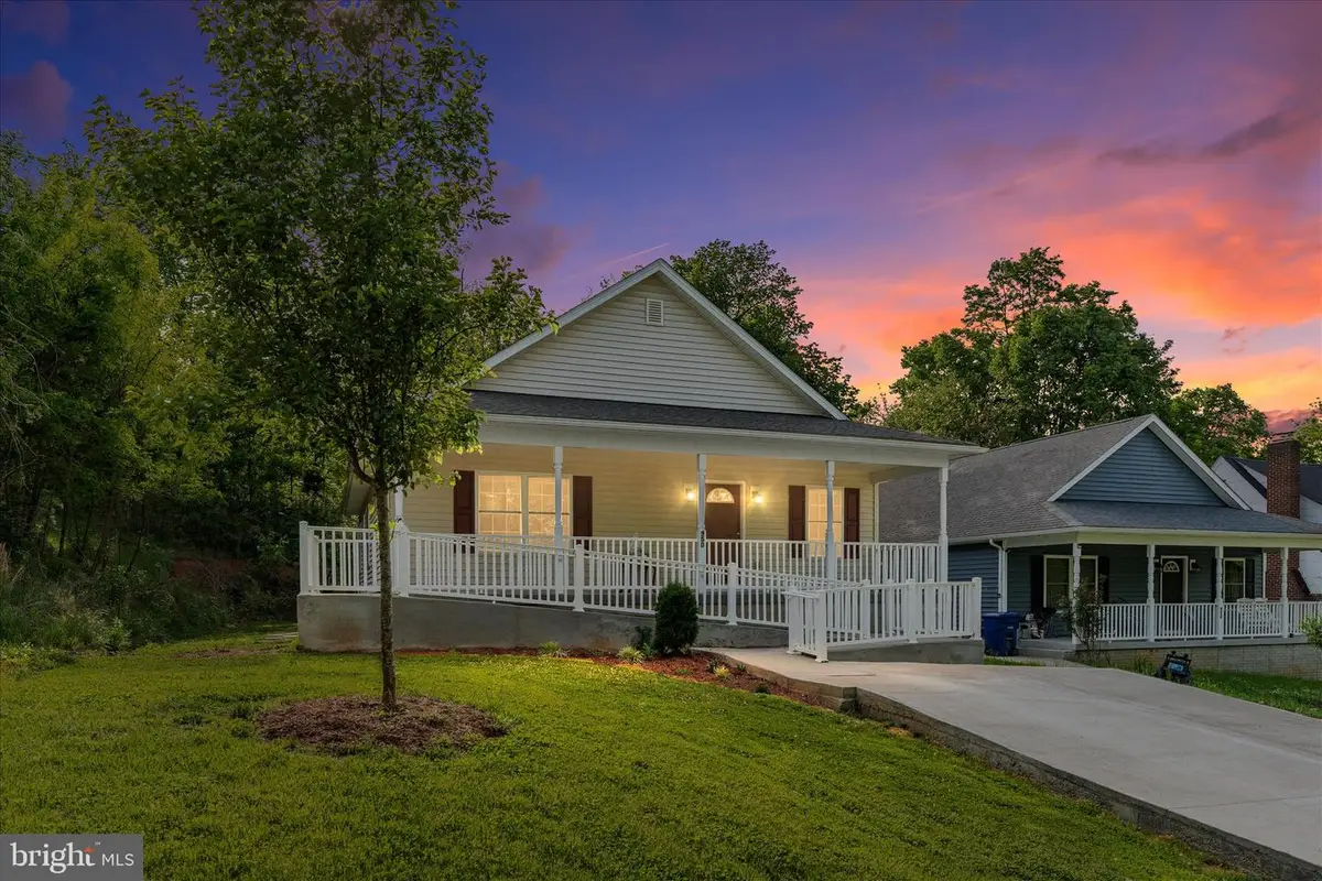 950 Virginia Ave, Front Royal, VA 22630 - #1