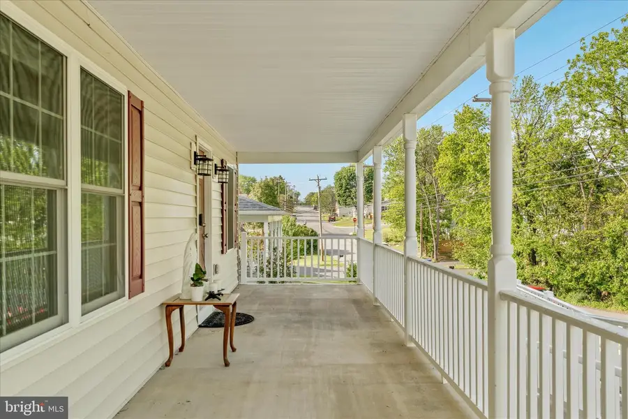 950 Virginia Ave, Front Royal, VA 22630 - #2