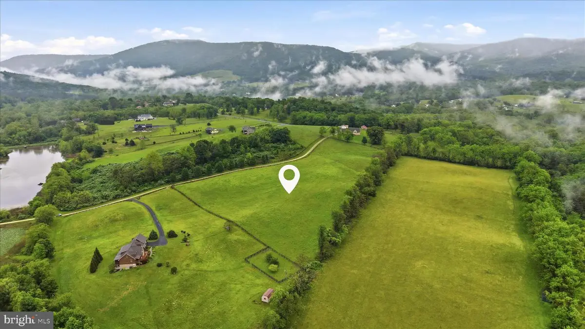 99 Fairfax Ln, Bentonville, VA 22610 - #1