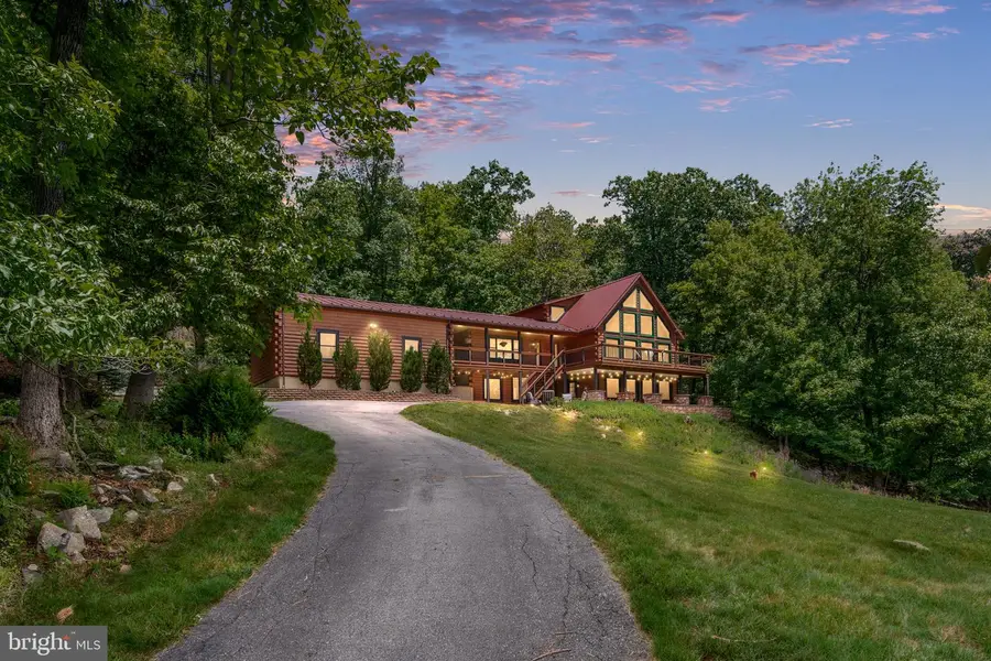 623 Shenandoah Valley Dr, Front Royal, VA 22630 - #2