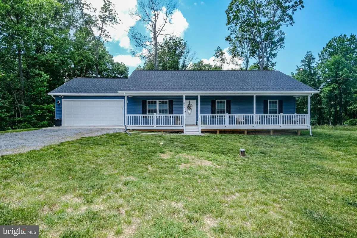 1099 High Top Rd, Linden, VA 22642 - #1