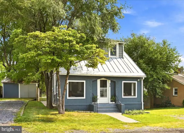 30 W 12th St, FRONT ROYAL, VA 22630