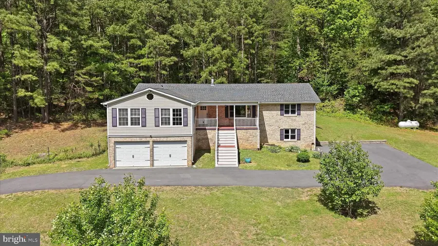 3744 Browntown Rd, Front Royal, VA 22630 - #3