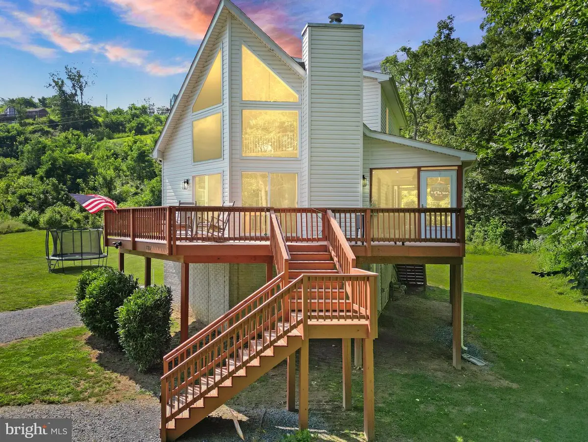 735 Sunset Village Rd, Front Royal, VA 22630 - #1