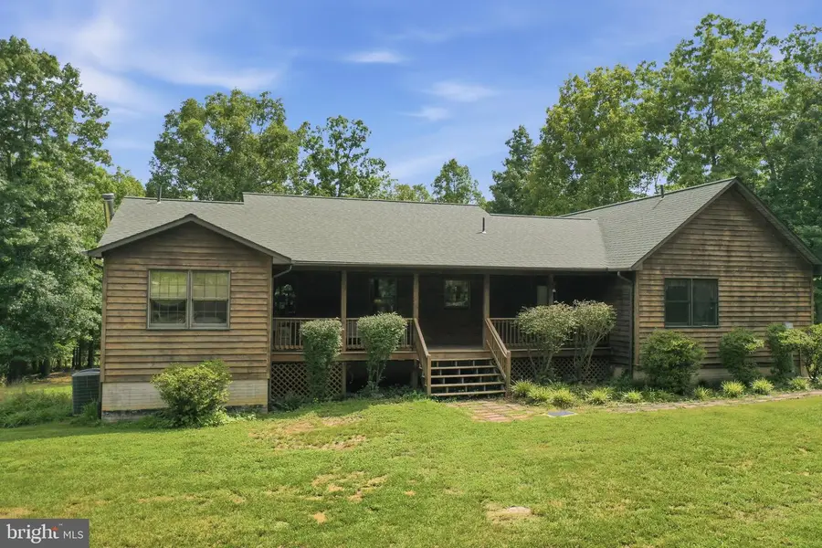 1201 Pilgrims Way, Bentonville, VA 22610 - #2