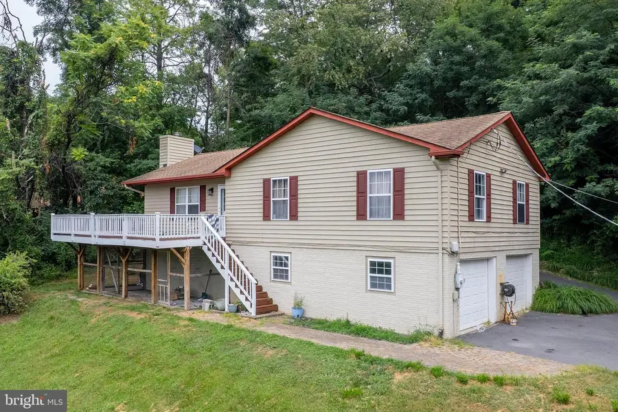 434 King David Dr, Linden, VA 22642 - #2