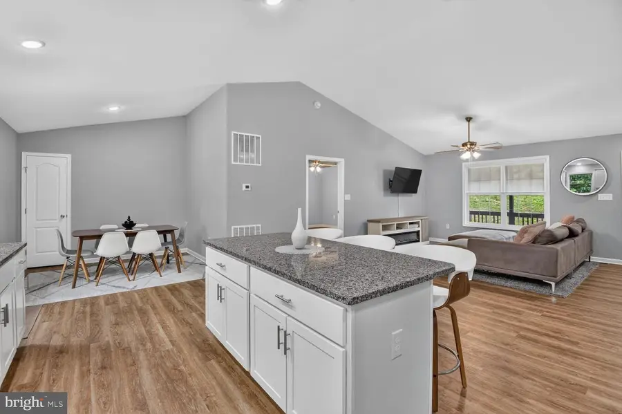 1674 Western Ln, Front Royal, VA 22630 - #2