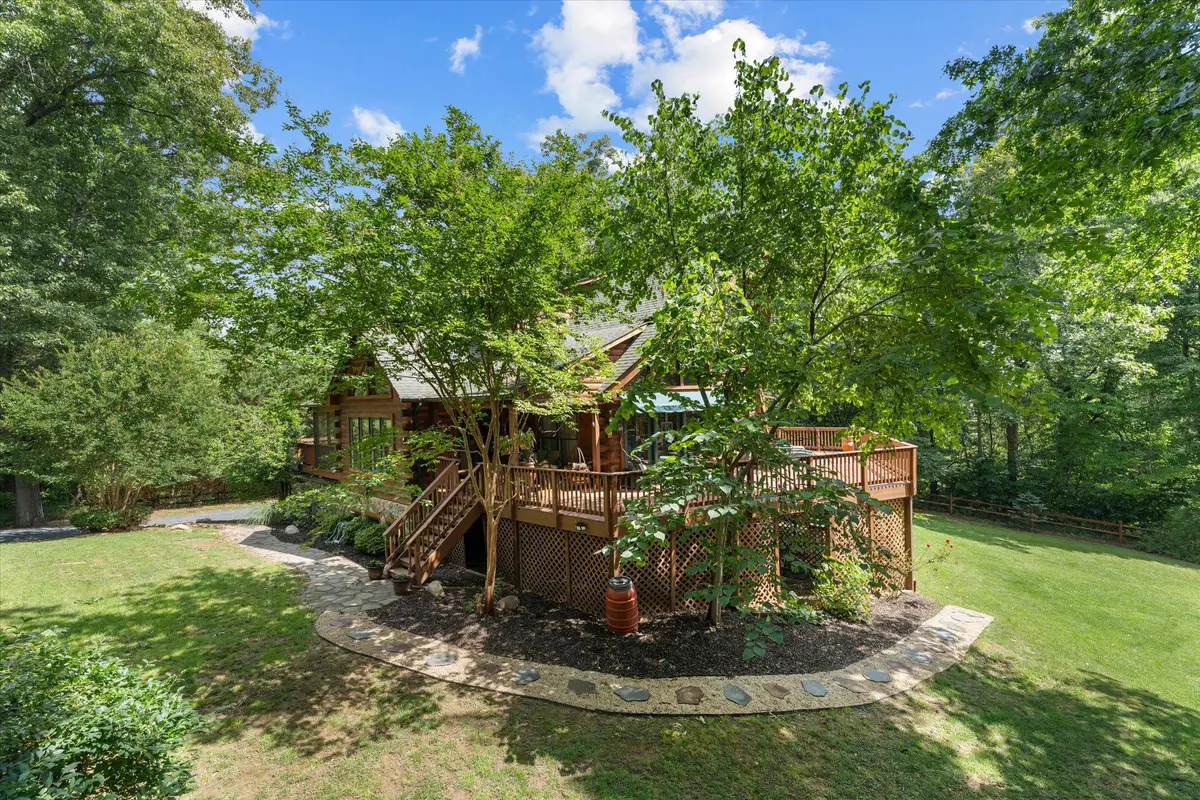 459 Windy Pines Rd, Front Royal, VA 22630 - #1