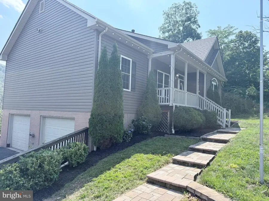 737 Lower Valley Rd, Strasburg, VA 22657 - #2