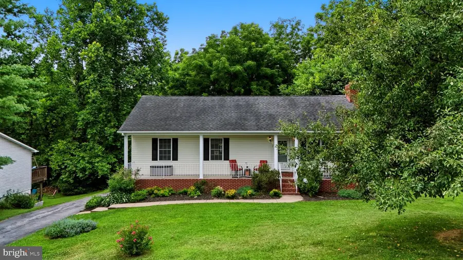 573 Lewis St, Front Royal, VA 22630 - #2
