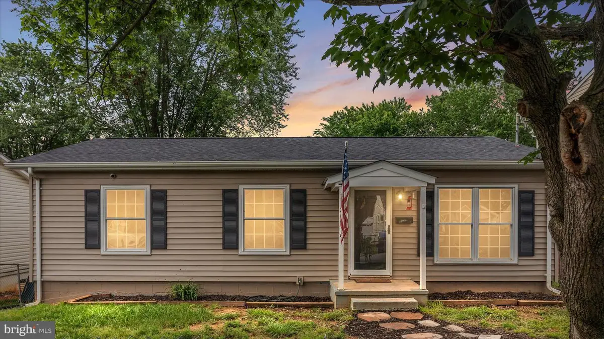 706 W 14th Street, Front Royal, VA 22630 - #1