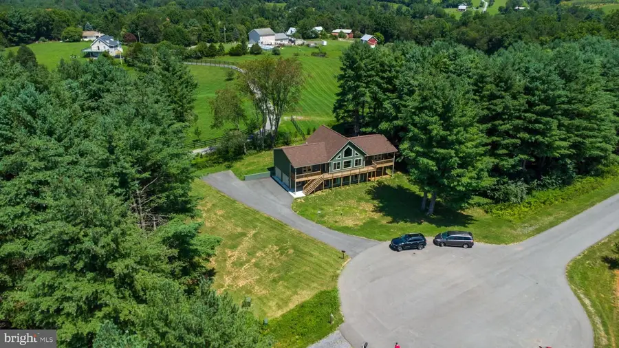 118 Evergreen Ct, Bentonville, VA 22610 - #2