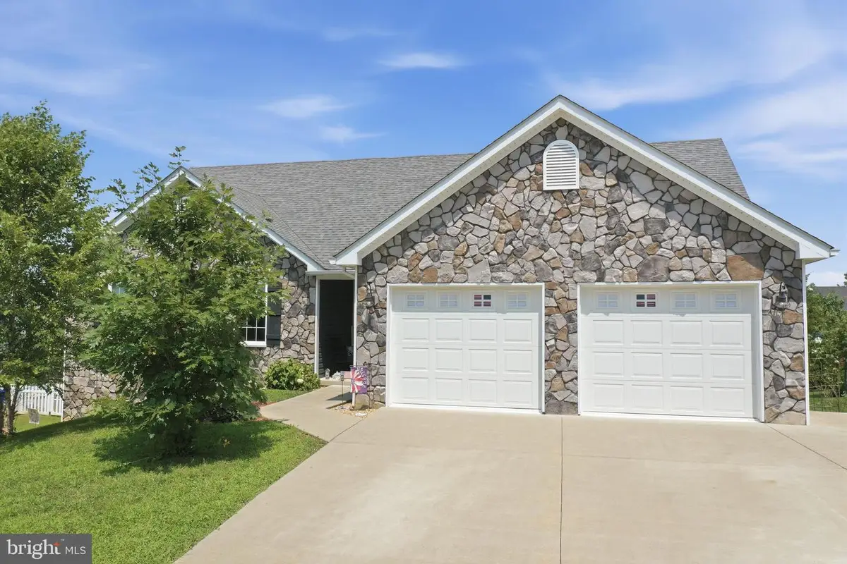 1210 Oden St, Front Royal, VA 22630 - #1
