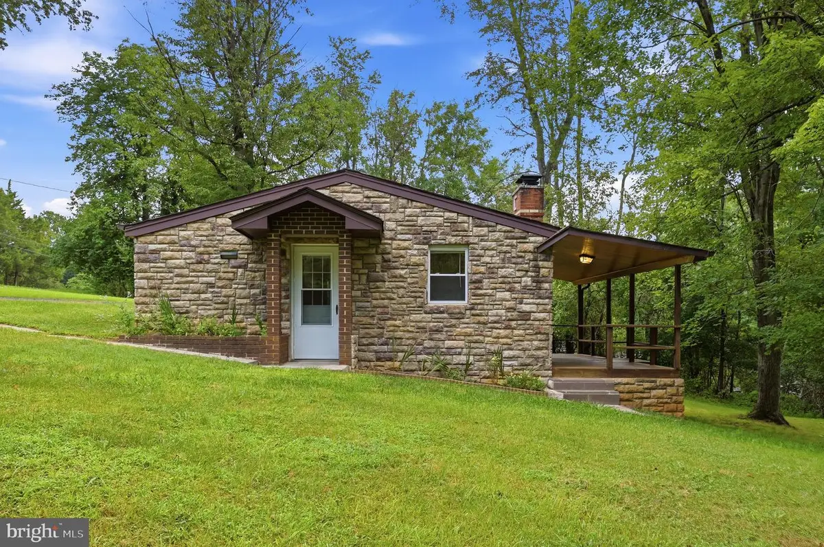 600 Mountain View Dr, Front Royal, VA 22630 - #1