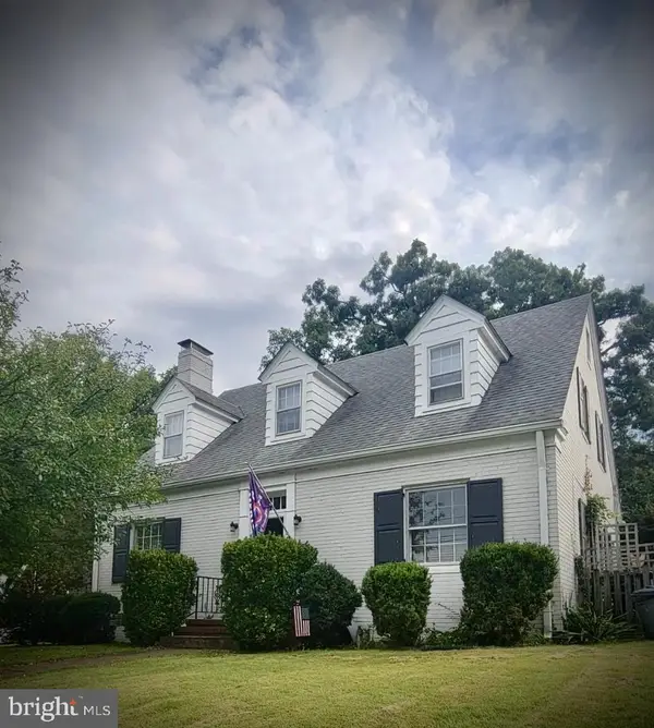 318 Oakridge Ct, FRONT ROYAL, VA 22630