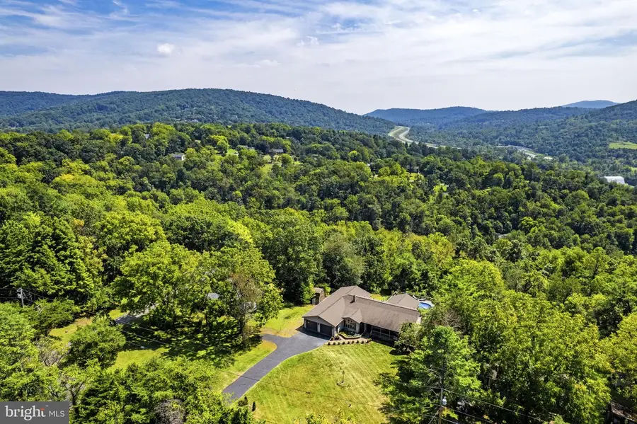 149 King David Dr, Linden, VA 22642 - #2