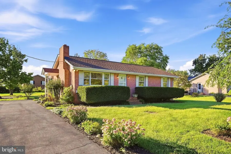 306 Poe Dr, Front Royal, VA 22630 - #3