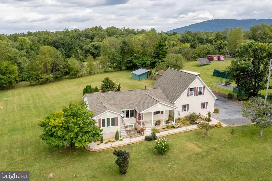 1207 Buck Mountain Rd, Bentonville, VA 22610 - #3