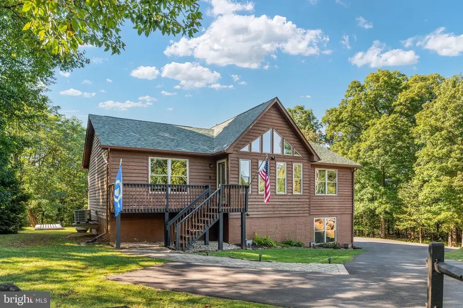 101 Blue Valley Rd, Linden, VA 22642 - #2