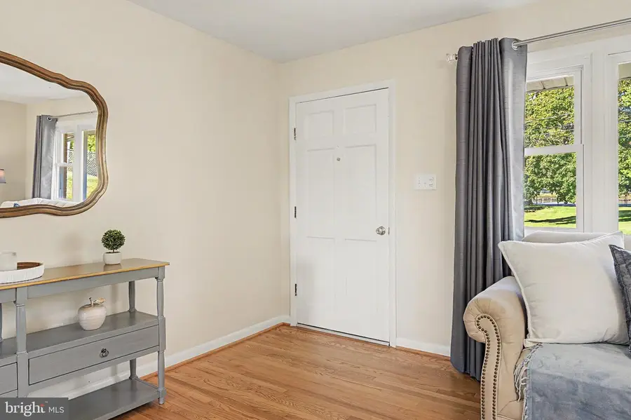 1220 Commonwealth Ave, Front Royal, VA 22630 - #2