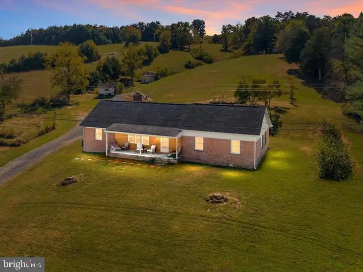 4245 Strasburg Rd, Strasburg, VA 22657 - #2