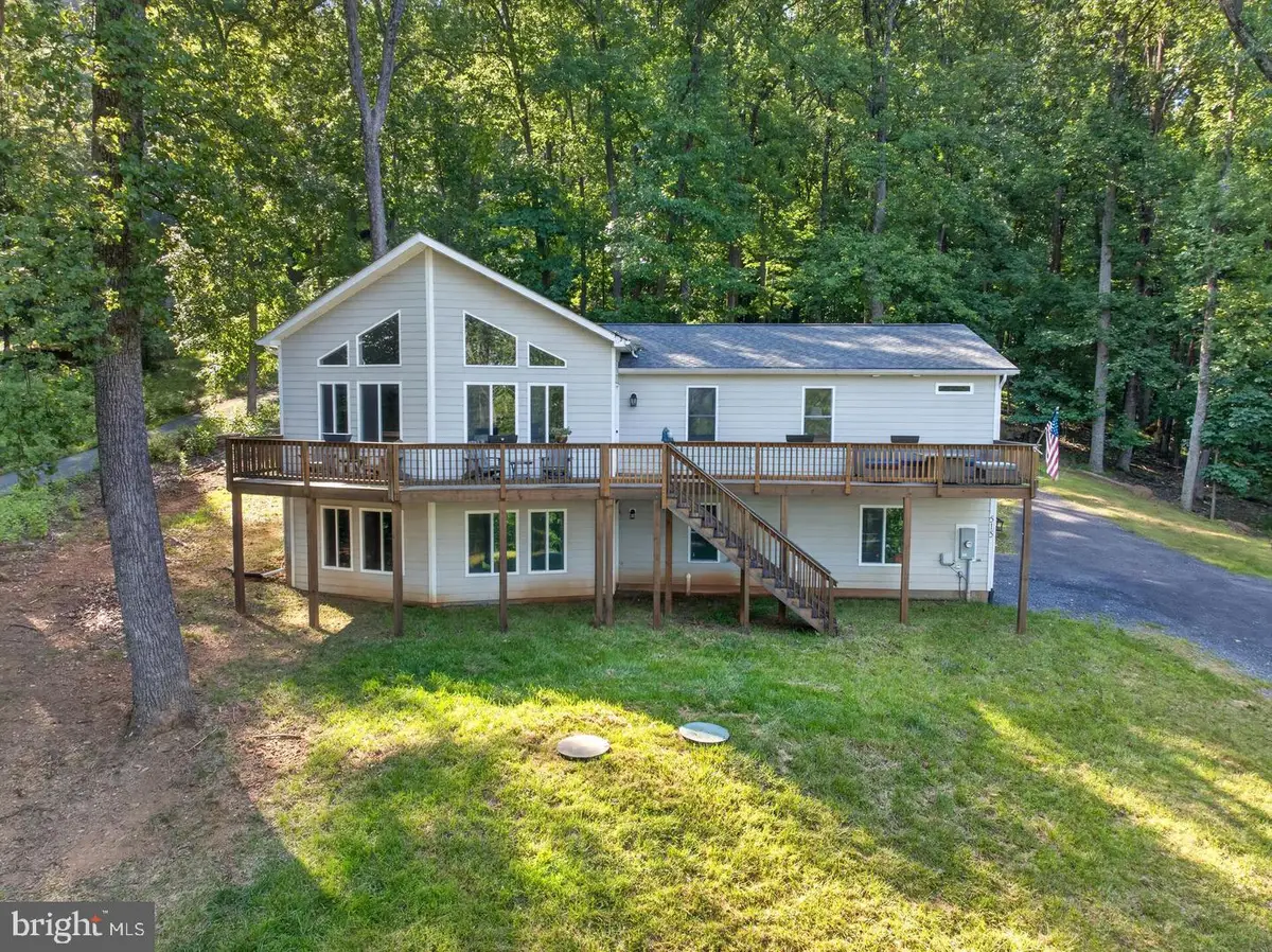 515 Red Bud Ln, Front Royal, VA 22630 - #1