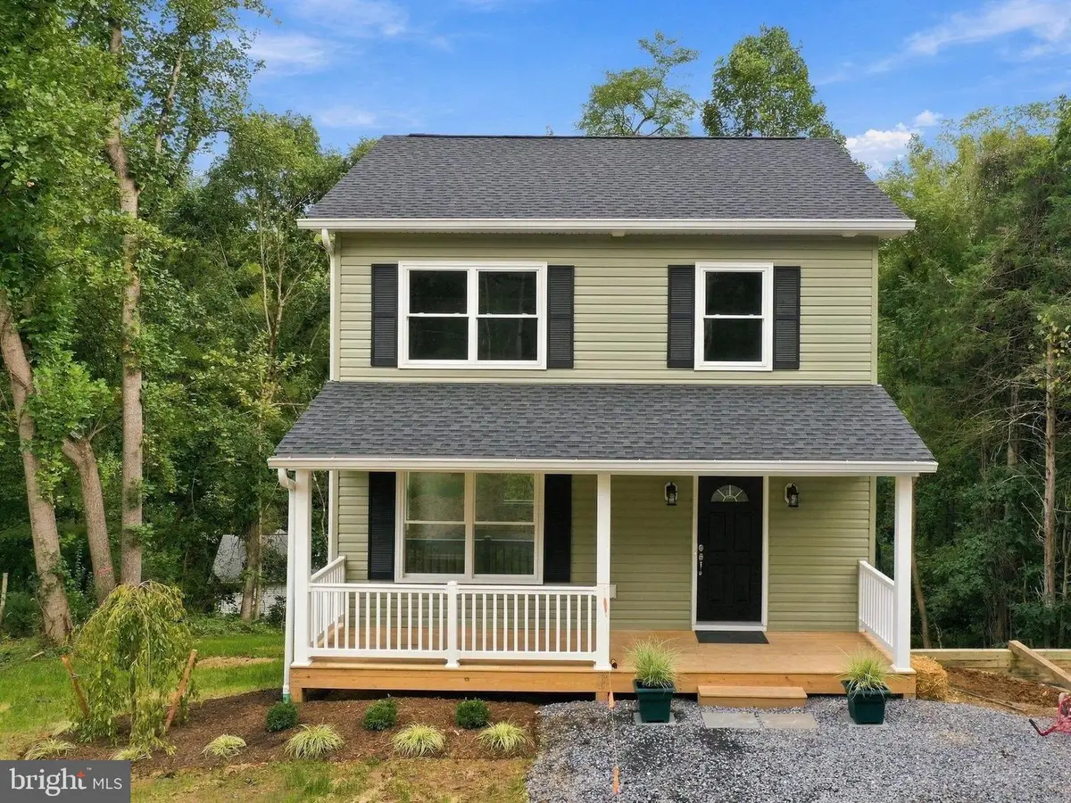 152 Persimmon Rd, Front Royal, VA 22630 - #1