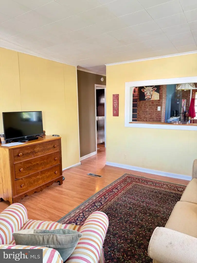 215 E 5th St, Front Royal, VA 22630 - #3