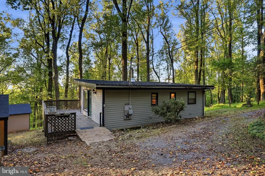 892 Massanutten Mountain Dr, Front Royal, VA 22630 - #3