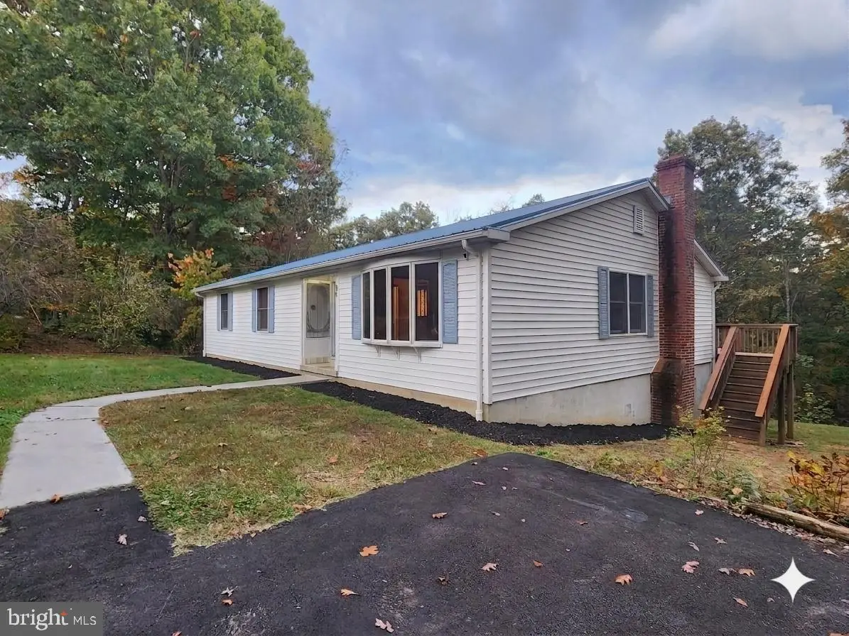 94 Shenandoah Heights Rd, Front Royal, VA 22630 - #1