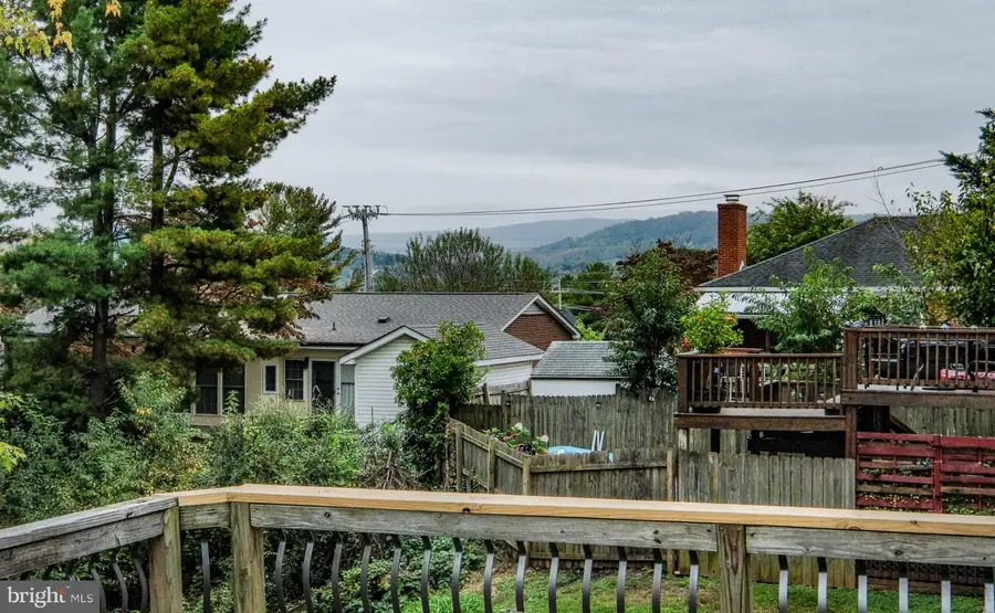 827 N Shenandoah Ave, Front Royal, VA 22630 - #3
