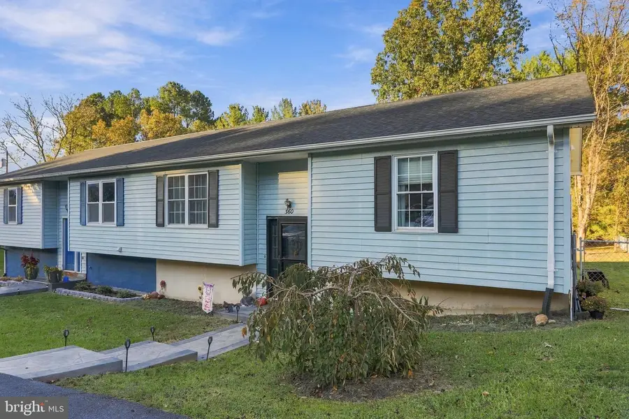 360 W Duck St, Front Royal, VA 22630 - #3