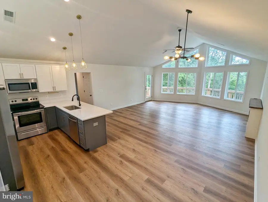 2168 High Top Rd, Linden, VA 22642 - #2