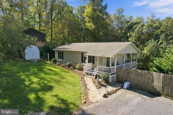 385 Freeze Rd, LINDEN, VA 22642