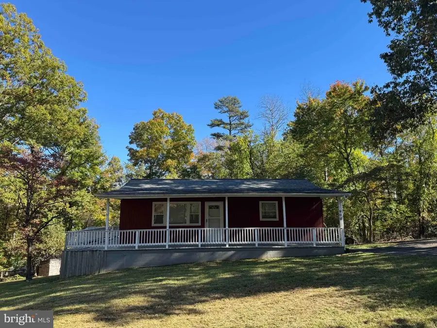 900 Pine Ridge Dr, Front Royal, VA 22630 - #3